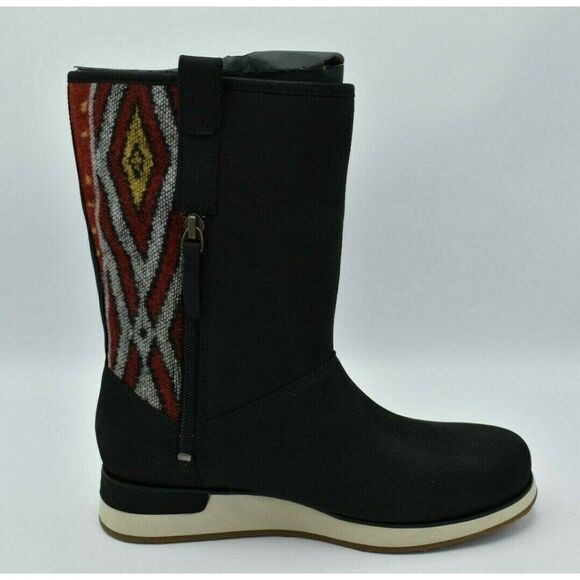 Merrell Womens Size 8 M Roam Pull On Waterproof Black Boots NO ORIG BOX - Picture 2 of 8